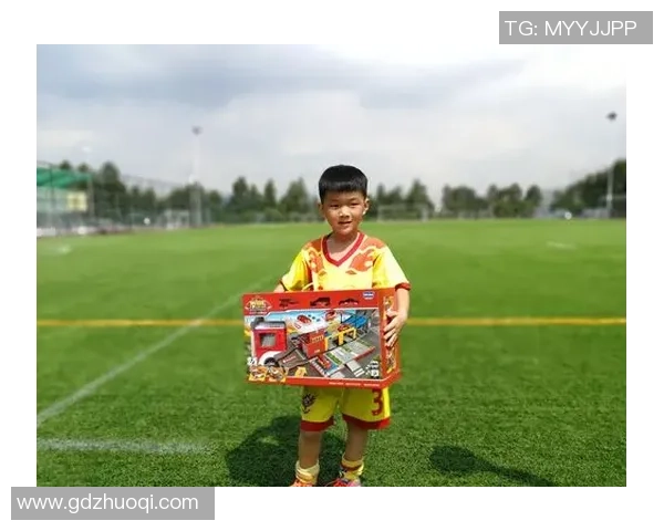 六一礼盒足球星卡价格揭秘 如何选购更划算 六一礼盒足球星卡价格揭秘 如何选购更划算