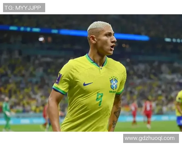 巴西足球明星排名榜揭秘:从佩莱到内马尔的传奇之路 巴西足球明星排名榜揭秘:从佩莱到内马尔的传奇之路