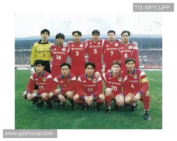 足球八一队历史十大球星盘点 中国足球辉煌岁月的璀璨明星